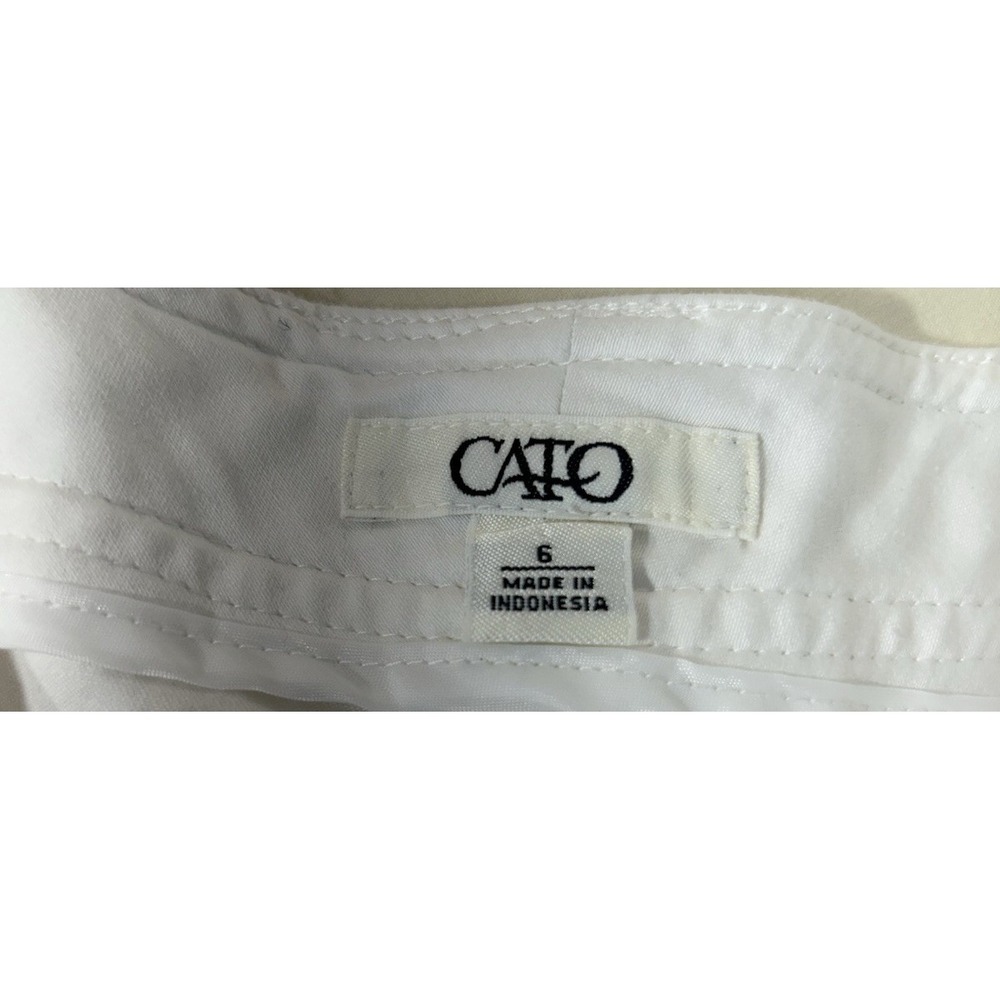 White Cotton Ladies Bermuda Shorts Coquette Beachy Size 6 - Picture 4 of 9